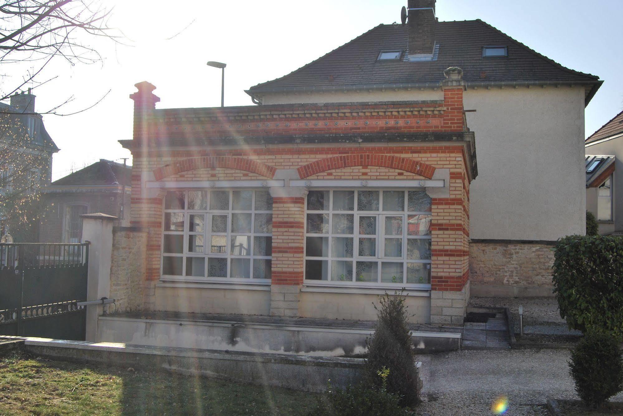 Gîte La Tour Boileau Troyes Extérieur photo